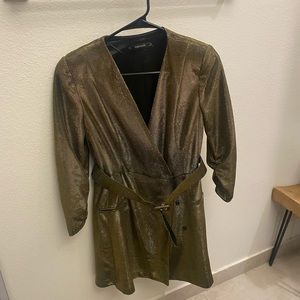 Classy, party style bronze blazer/dress with belt.